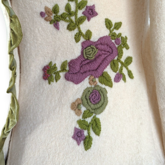 Tally-Ho Cream Wool Ruffle Cardigan with floral embroidery - Picture 4 of 11